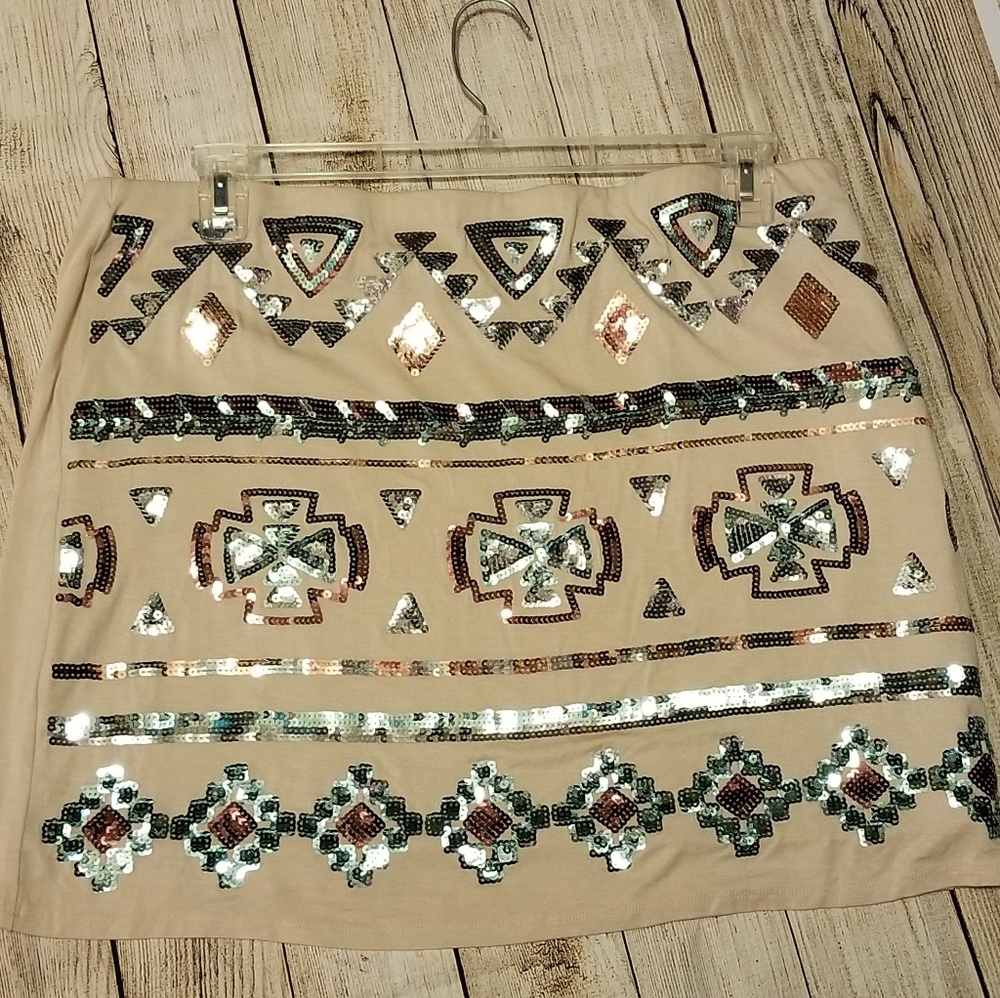 NWOT Stretchy Mini Skirt XXL